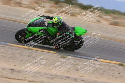 media/Sep-10-2023-SoCal Trackdays (Sun) [[6b4faecef6]]/Turn 6 Inside Pans (955am)/